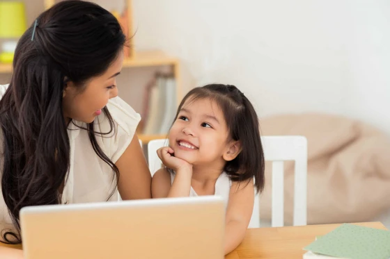 <br />
<b>Notice</b>:  Undefined property: stdClass::$name in <b>/home/dinhti/domains/dinhtibooks.com.vn/public_html/modules/news/views/home/carousel_all.php</b> on line <b>10</b><br />
