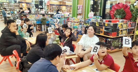 WORKSHOP CÙNG SÁCH KHÁM PHÁ HALLOWEEN KỲ THÚ | ĐINH TỊ BOOKS & NHÀ SÁCH FAHASA VẠN PHÚC